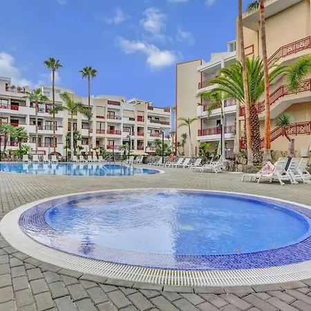 Great Holidays, Los Balandros, Pools, Parking